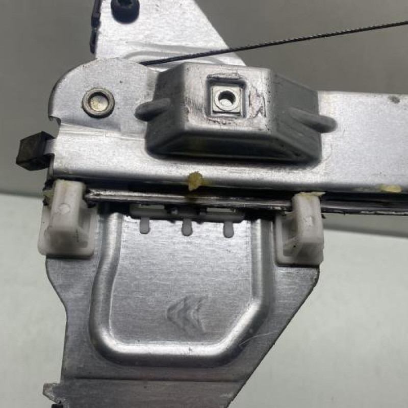 Leve vitre electrique avant gauche CITROEN C3 2 Photo n°5