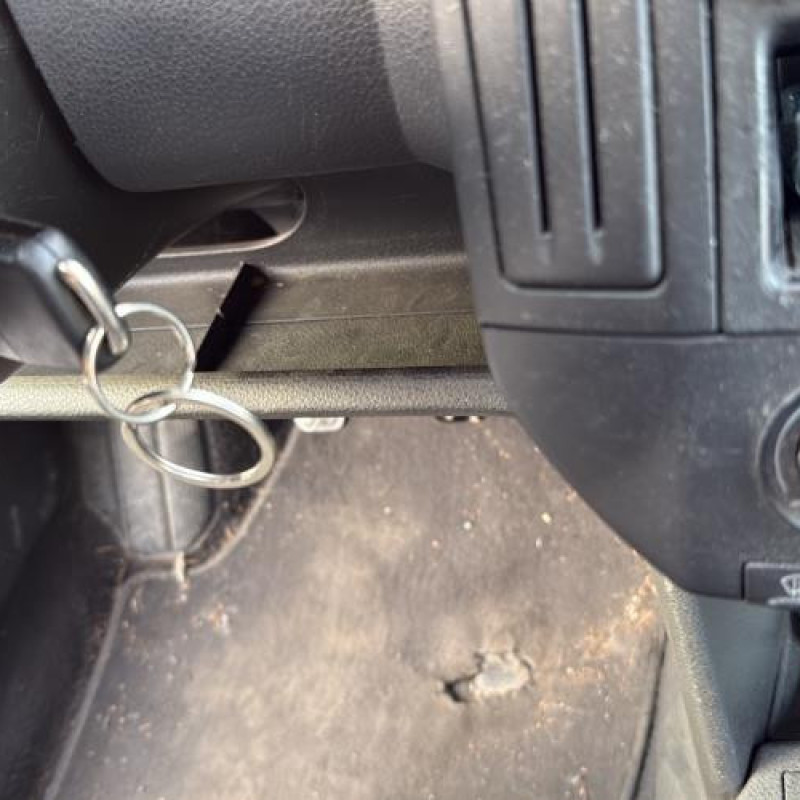 Leve vitre electrique avant droit VOLKSWAGEN POLO 4 Photo n°20