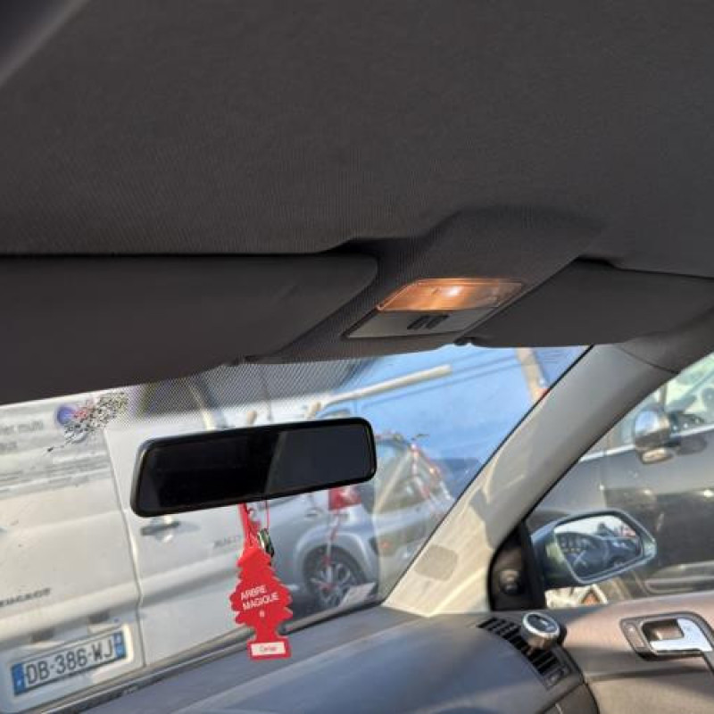 Leve vitre electrique avant gauche VOLKSWAGEN POLO 4 Photo n°20