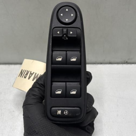 Interrupteur de leve vitre avant gauche CITROEN C4 PICASSO 1 Photo n°1