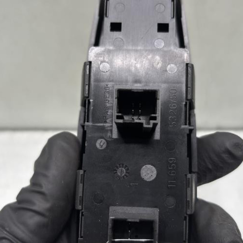 Interrupteur de leve vitre avant gauche CITROEN C4 PICASSO 1 Photo n°4