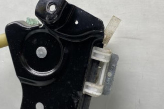 Leve vitre electrique avant droit NISSAN QASHQAI 1