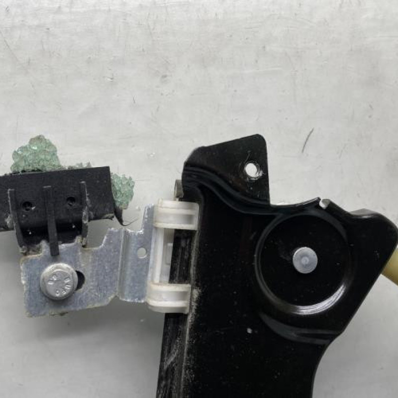 Leve vitre electrique avant droit NISSAN QASHQAI 1 Photo n°3