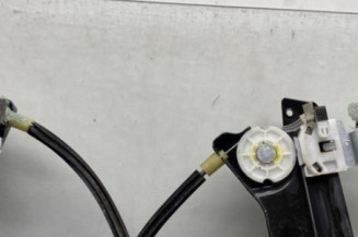 Leve vitre electrique avant droit NISSAN QASHQAI 1