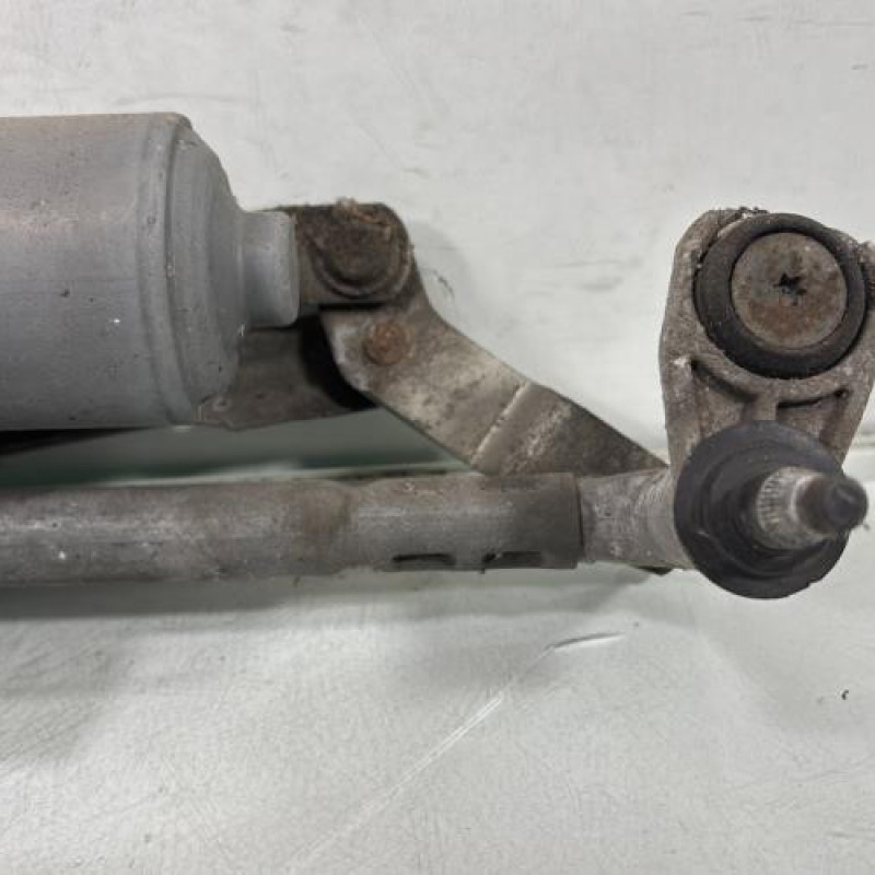 Moteur essuie glace avant VOLKSWAGEN GOLF 6 Photo n°2