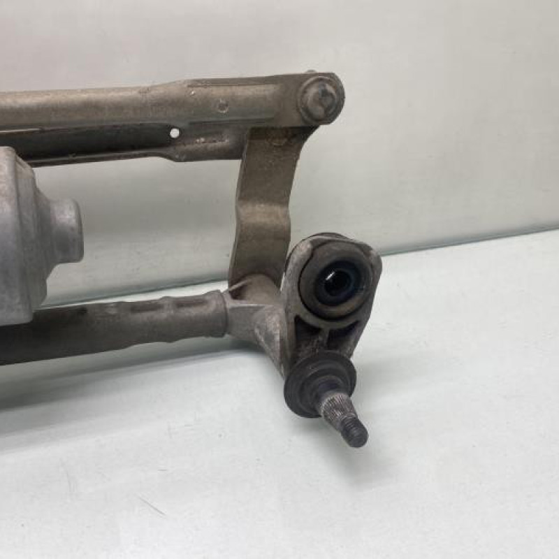 Moteur essuie glace avant VOLKSWAGEN GOLF 6 Photo n°2