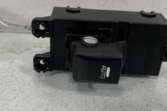 Interrupteur de leve vitre avant droit KIA CEE-D 2