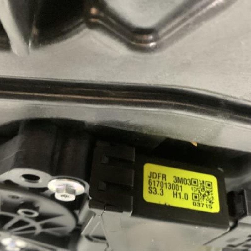 Leve vitre electrique avant droit KIA CEE-D 2 Photo n°3