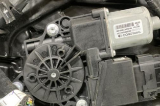 Leve vitre electrique avant gauche KIA CEE-D 2 Photo n°1