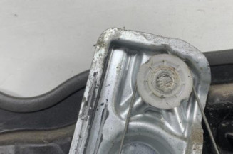 Leve vitre electrique avant gauche KIA CEE-D 2