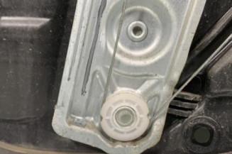 Leve vitre electrique avant gauche KIA CEE-D 2