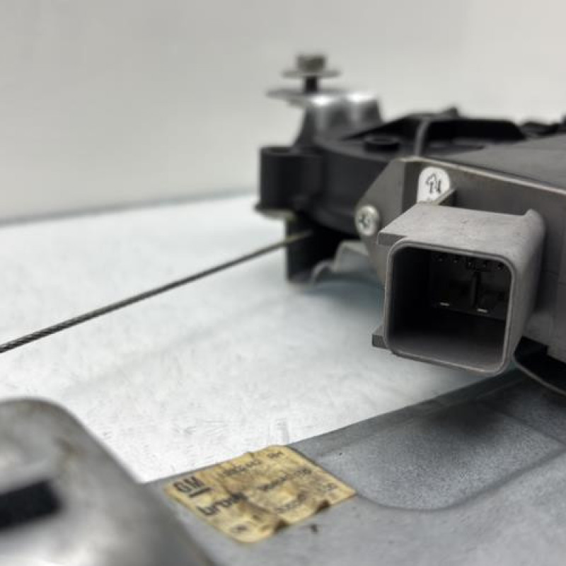 Leve vitre electrique arriere droit OPEL INSIGNIA 1 Photo n°4