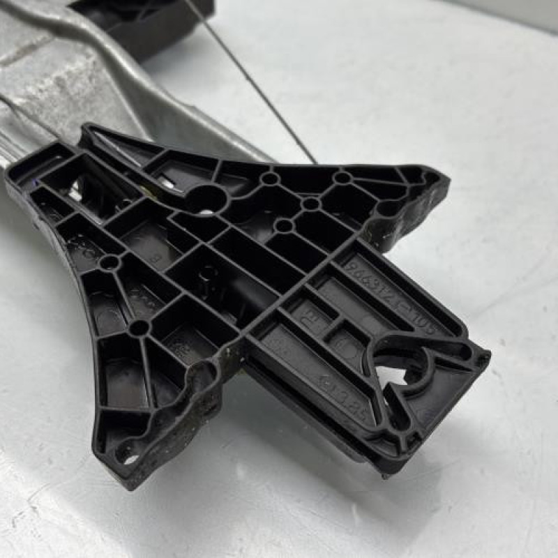 Leve vitre electrique arriere gauche OPEL INSIGNIA 1 Photo n°8