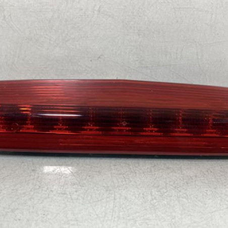 Feu arriere stop central OPEL ZAFIRA B Photo n°1