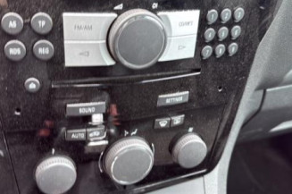 Feu arriere stop central OPEL ZAFIRA B