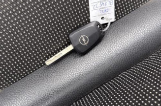 Leve vitre electrique arriere gauche OPEL ZAFIRA B