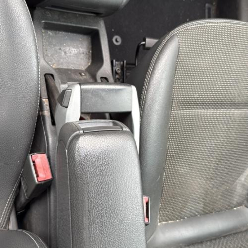 Leve vitre electrique arriere gauche OPEL ZAFIRA B Photo n°20