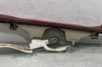 Feu arriere stop central FORD FIESTA 5