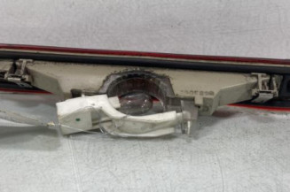 Feu arriere stop central FORD FIESTA 5