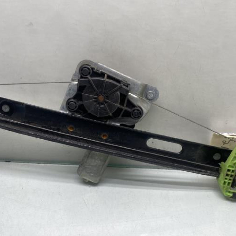 Leve vitre electrique arriere gauche BMW SERIE 1 E87 Photo n°2