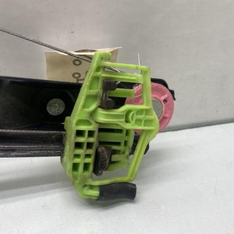 Leve vitre electrique arriere gauche BMW SERIE 1 E87 Photo n°3