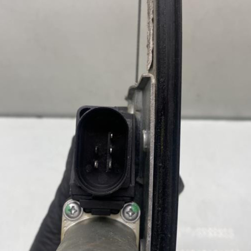 Leve vitre electrique arriere gauche BMW SERIE 1 E87 Photo n°4