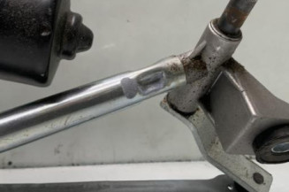 Moteur essuie glace avant RENAULT MEGANE 2