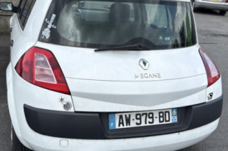Moteur essuie glace avant RENAULT MEGANE 2