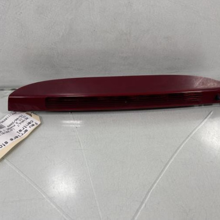 Feu arriere stop central RENAULT CLIO 3 Photo n°1