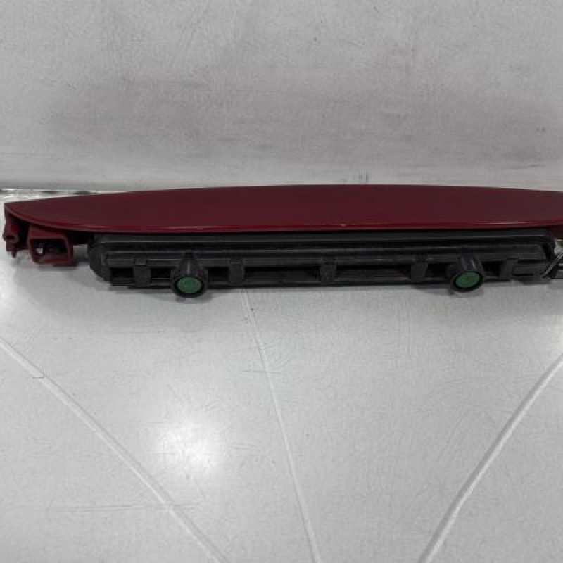 Feu arriere stop central RENAULT CLIO 3 Photo n°2