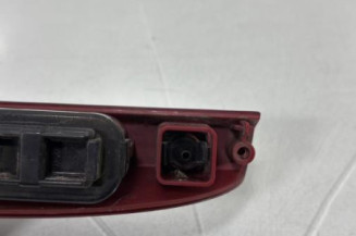 Feu arriere stop central RENAULT CLIO 3