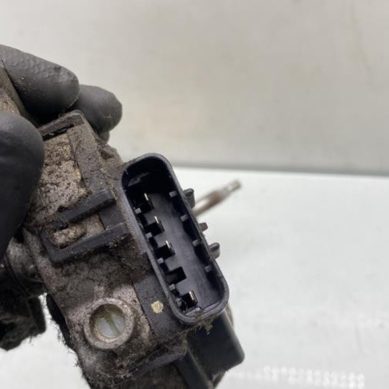 Moteur essuie glace avant FIAT BRAVO 2 Photo n°7