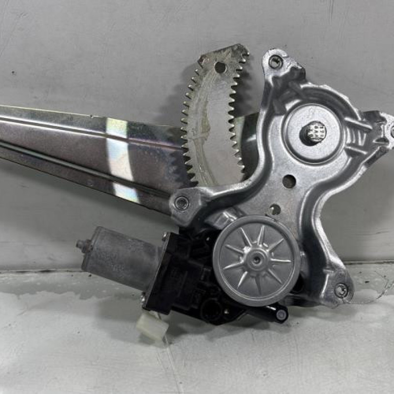 Leve vitre electrique arriere gauche SUZUKI CELERIO Photo n°1