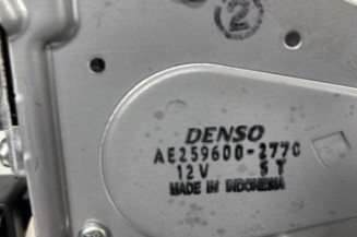 Moteur essuie glace arriere SUZUKI CELERIO
