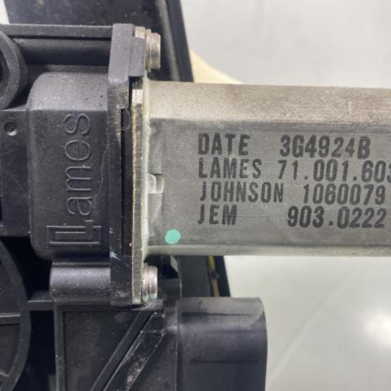 Leve vitre electrique arriere droit BMW SERIE 3 E90 Photo n°3