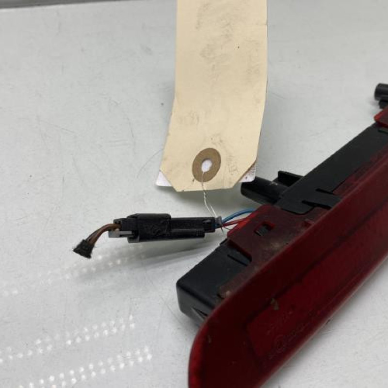 Feu arriere stop central OPEL MERIVA A Photo n°3