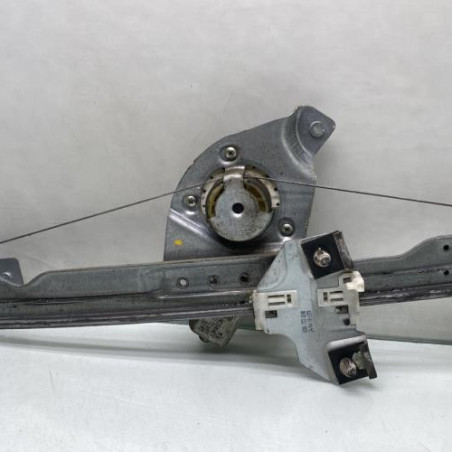 Leve vitre electrique avant droit DACIA DUSTER 1 Photo n°1