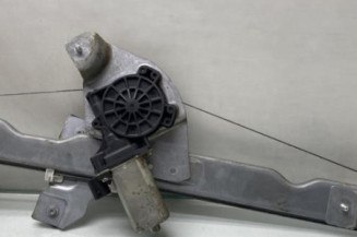 Leve vitre electrique avant droit DACIA DUSTER 1