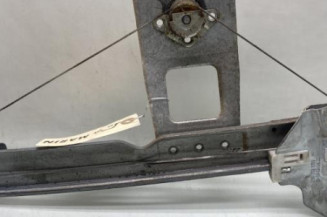 Leve vitre mecanique arriere droit DACIA DUSTER 1 Photo n°1