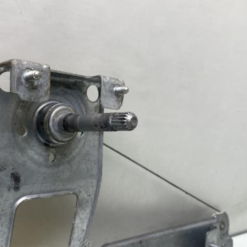 Leve vitre mecanique arriere droit DACIA DUSTER 1 Photo n°4