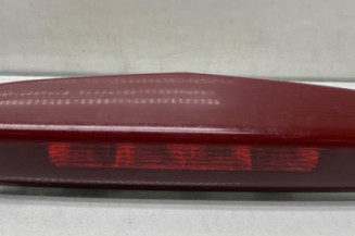 Feu arriere stop central OPEL CORSA E Photo n°1