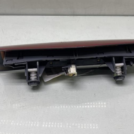 Feu arriere stop central OPEL CORSA E