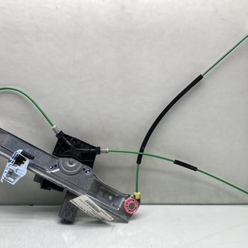 Leve vitre electrique avant droit OPEL CORSA E Photo n°1