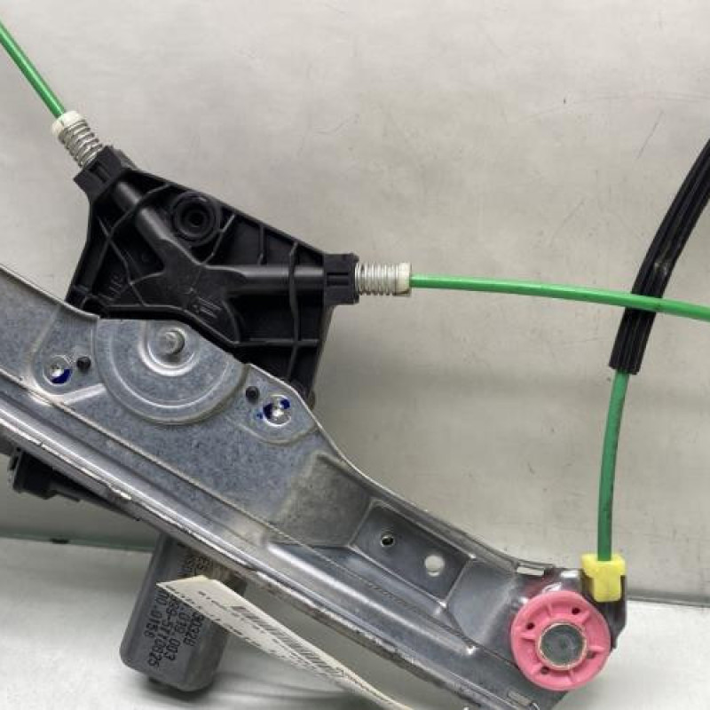 Leve vitre electrique avant droit OPEL CORSA E Photo n°4