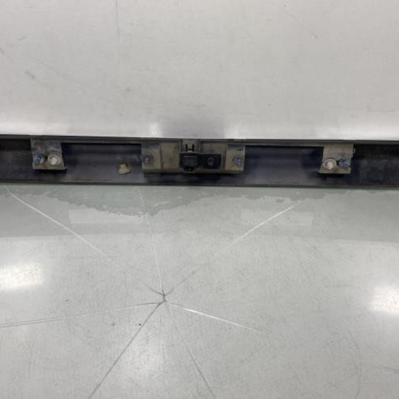 Bouton de coffre PEUGEOT PARTNER 2 Photo n°4