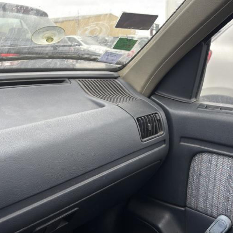 Tambour arriere droit PEUGEOT 405 Photo n°19