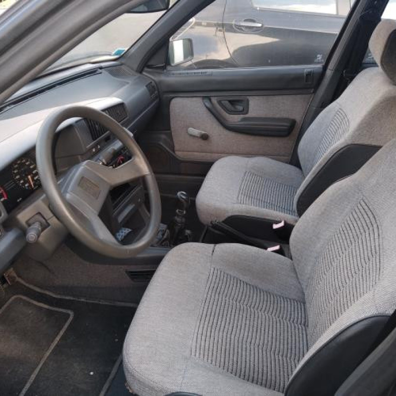 Tambour arriere droit PEUGEOT 405 Photo n°2