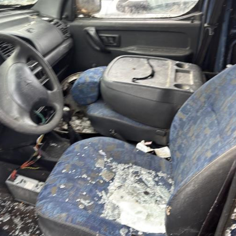 Tambour arriere droit PEUGEOT PARTNER 1 Photo n°10