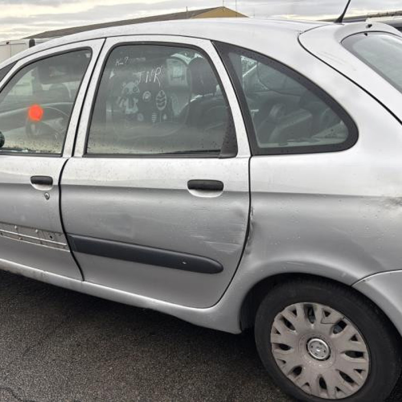 Tambour arriere gauche CITROEN XSARA PICASSO Photo n°6
