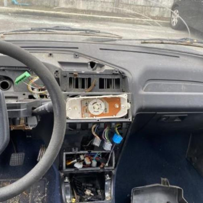 Cardan gauche (transmission) PEUGEOT 205 Photo n°1